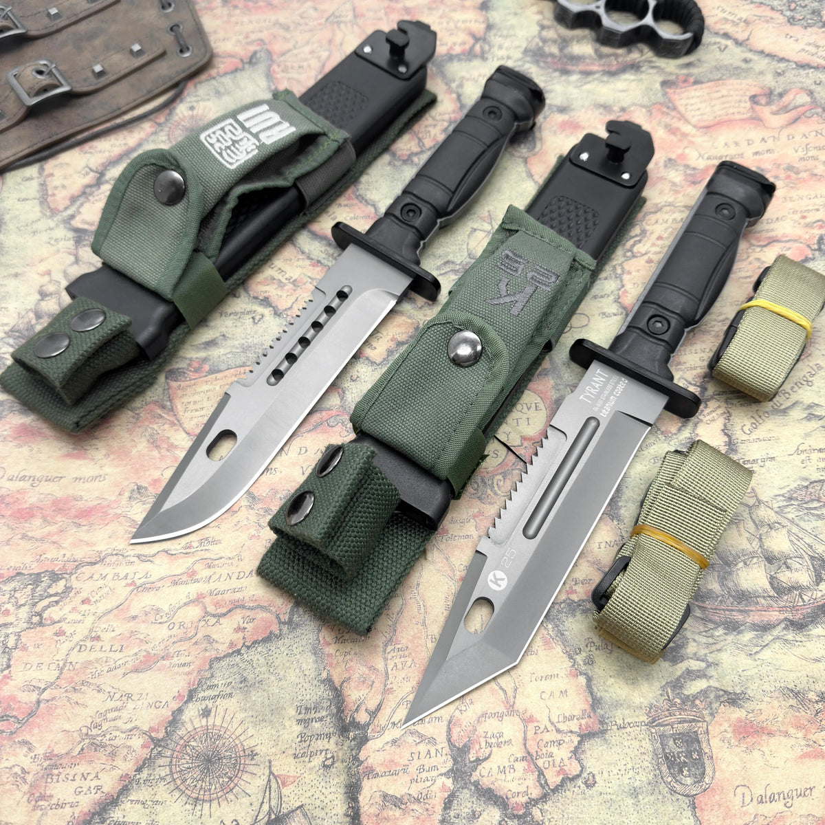 Multifunctional Knife, Essential for Wilderness Survival, Non-Slip Handle, Comes with Sheath, Recommended Gift for Men